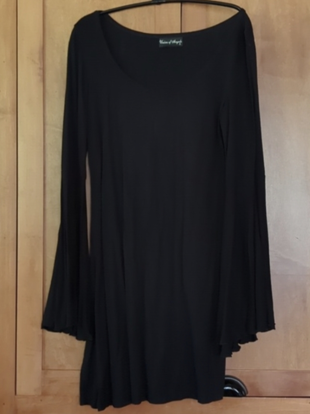 Union Of Angels Black Long-Sleeve Scoop-Neck Swing Dress Small